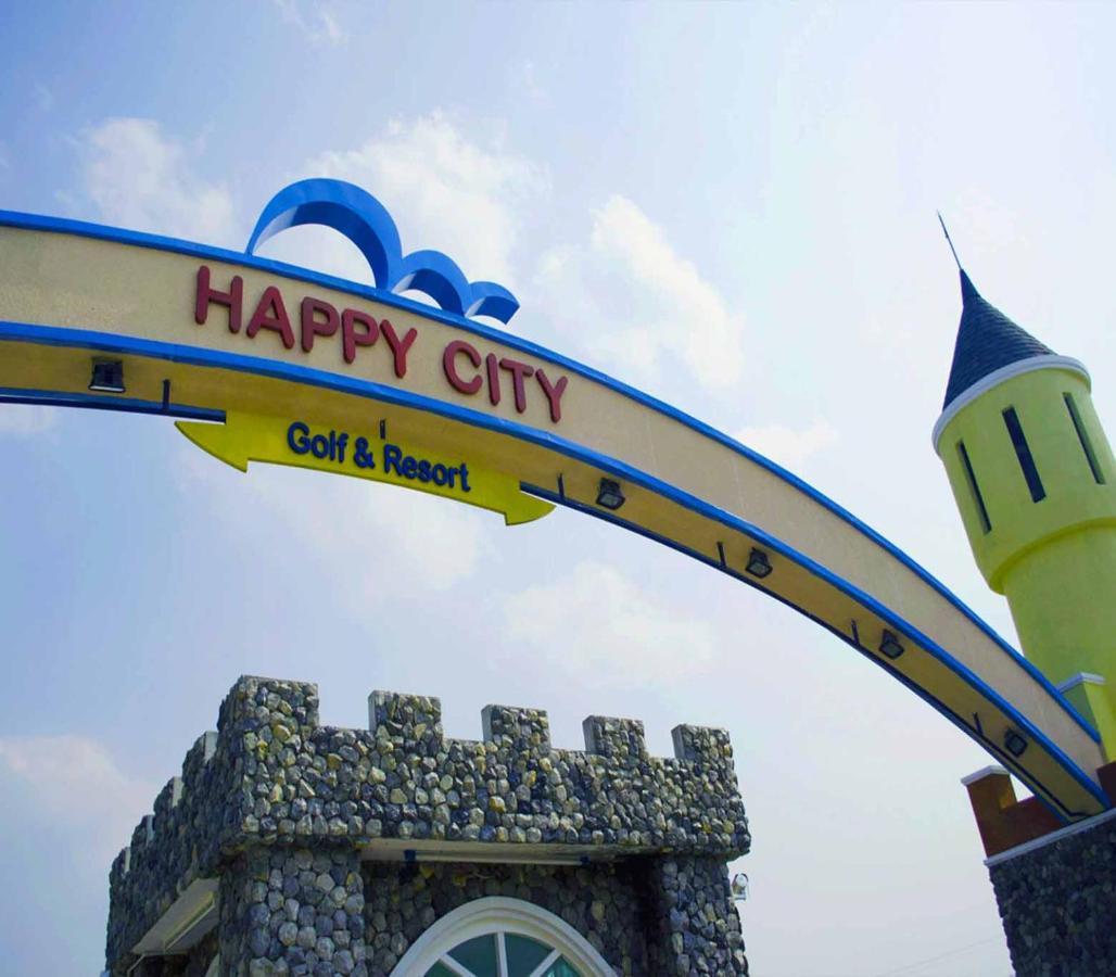 Happy City Golf & Resort Chiang Rai Dış mekan fotoğraf
