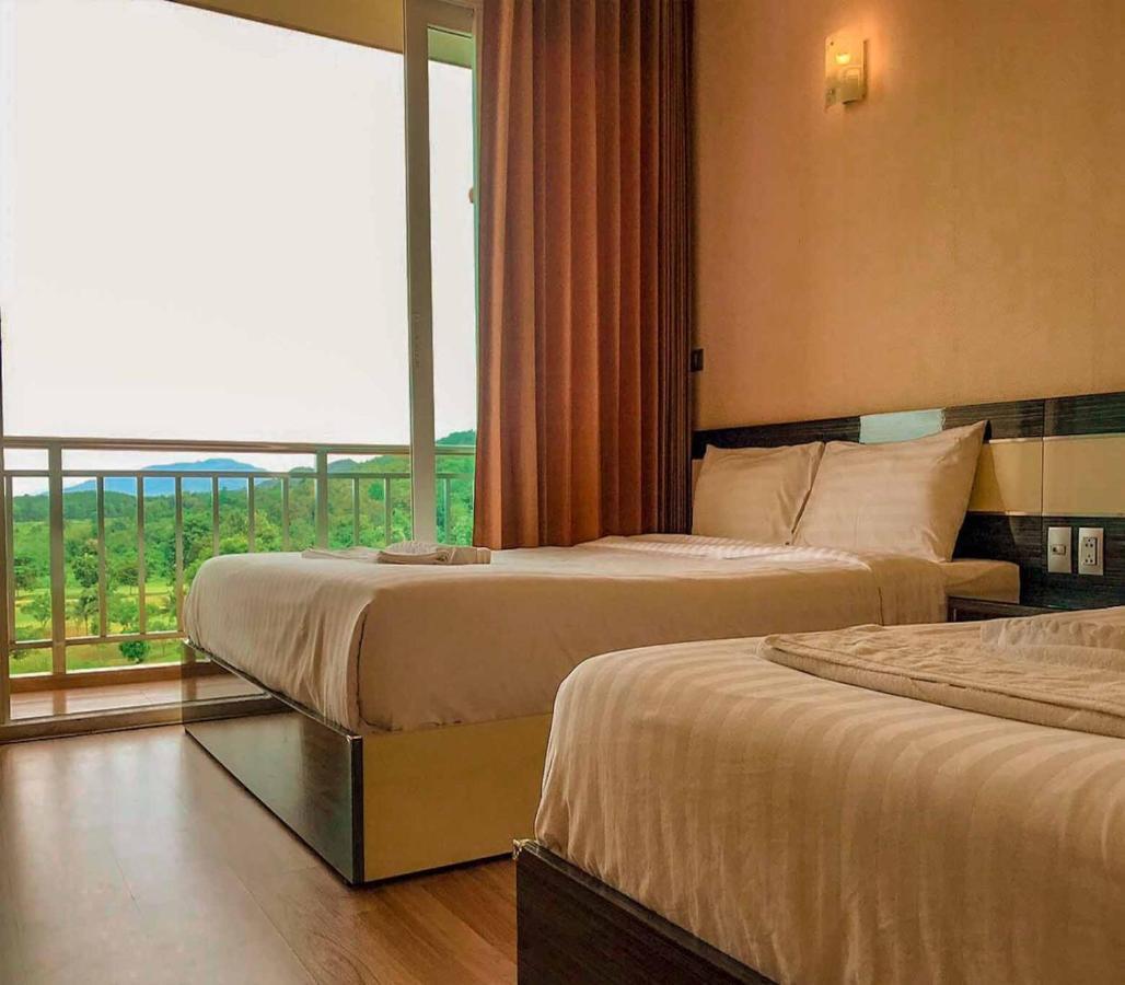 Happy City Golf & Resort Chiang Rai Dış mekan fotoğraf